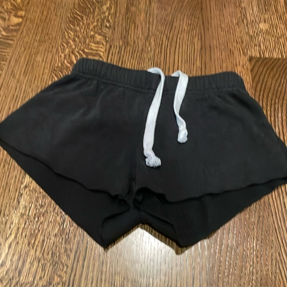 KatieJ NYC black lounge shorts size 10. - Picture 1 of 3